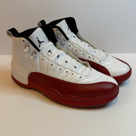 Air Jordan 12 Retro Cherry  2009 130690-110  Men's Size:10 EXCELLENT CONDITION - Picture 2 of 7